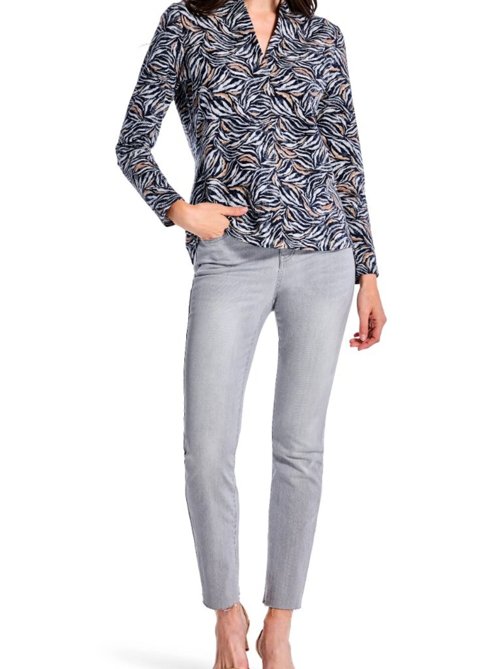 NIC+ZOE Thick Double Knit Abstract V-Neck Long-Sleeved Top- Size M
